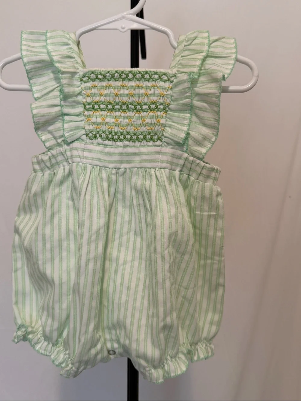 Fantaisie Bebes Smocked Stripe Baby Bubble Romper 3 Months NWOT